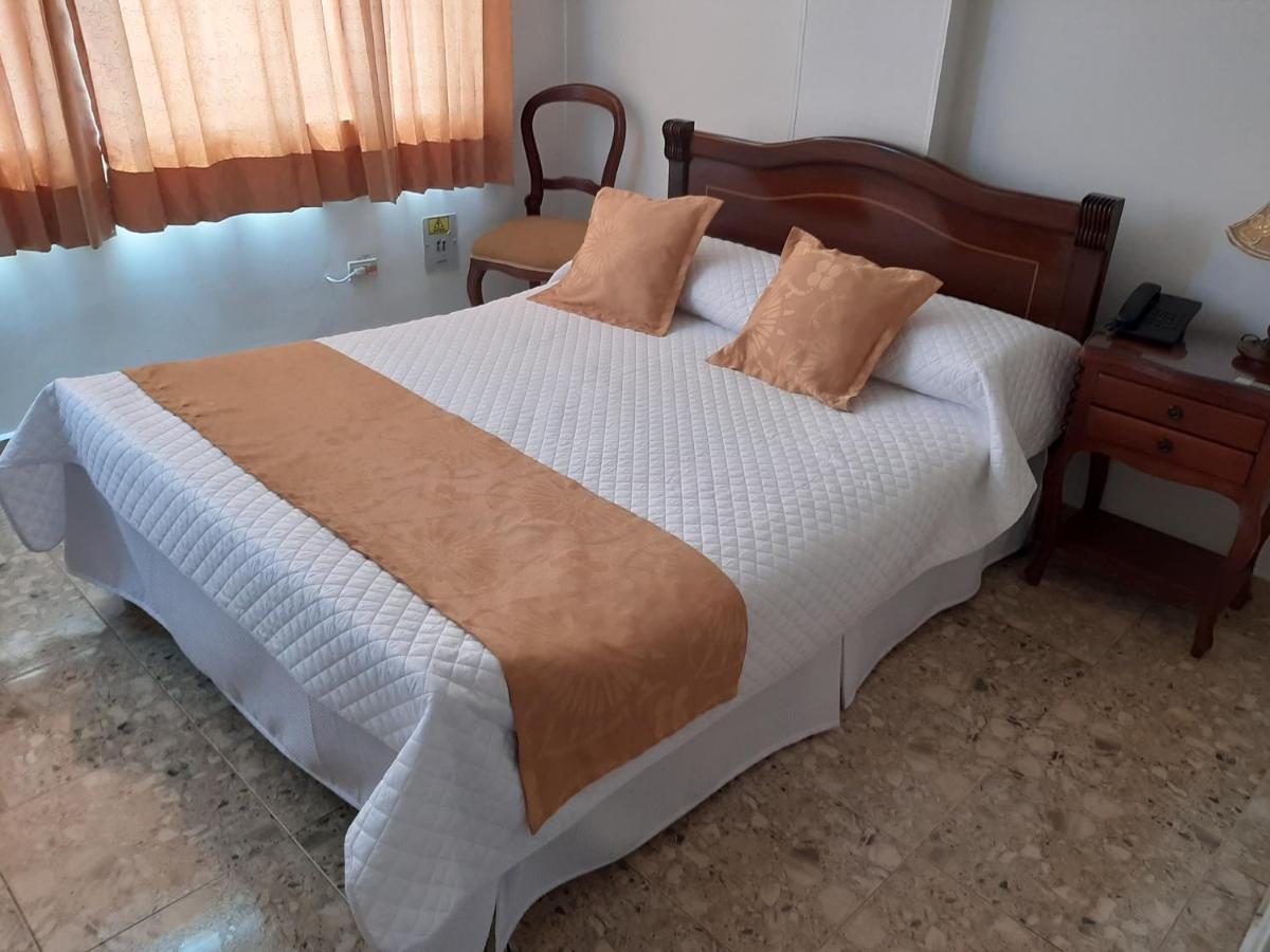 Hotel Khalifa Νεΐβα Εξωτερικό φωτογραφία