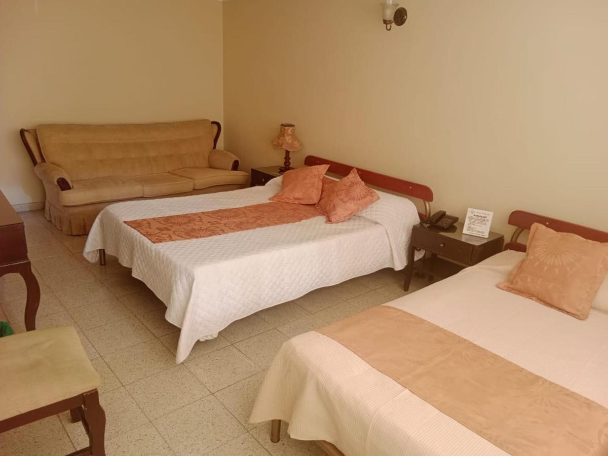 Hotel Khalifa Νεΐβα Εξωτερικό φωτογραφία
