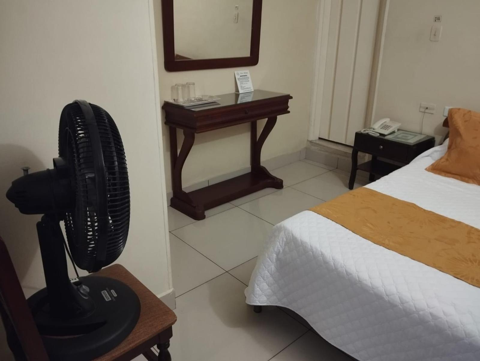 Hotel Khalifa Νεΐβα Εξωτερικό φωτογραφία