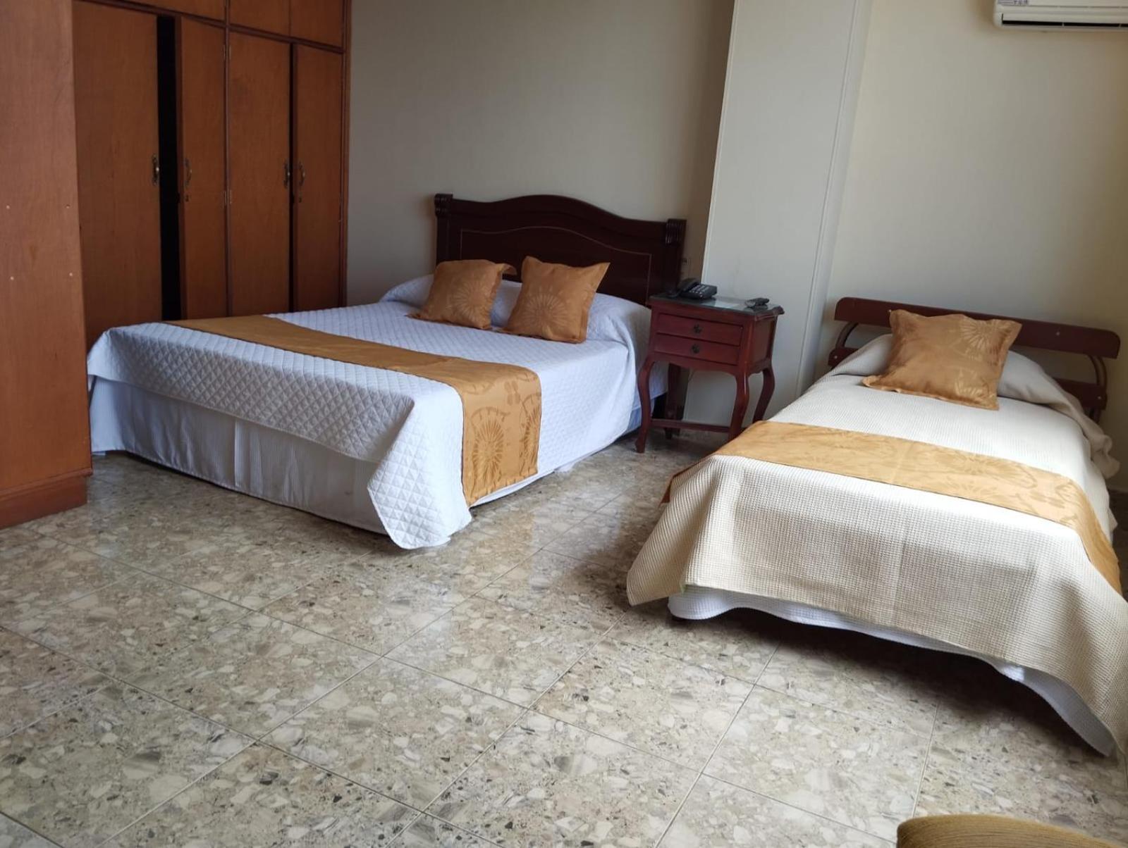 Hotel Khalifa Νεΐβα Εξωτερικό φωτογραφία